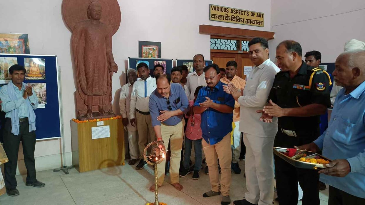 exhibition on buddha
