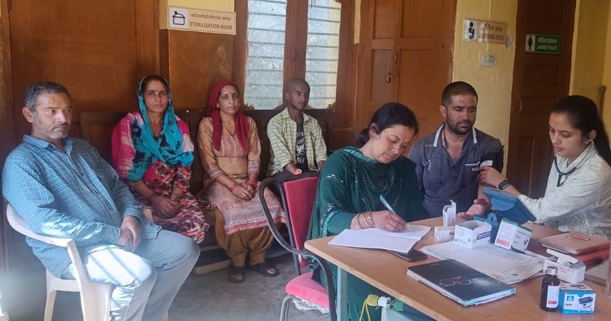 15 people health chekup in kotla molar