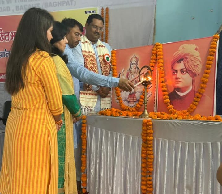 Reviewed the organizational and agitational works done across the state