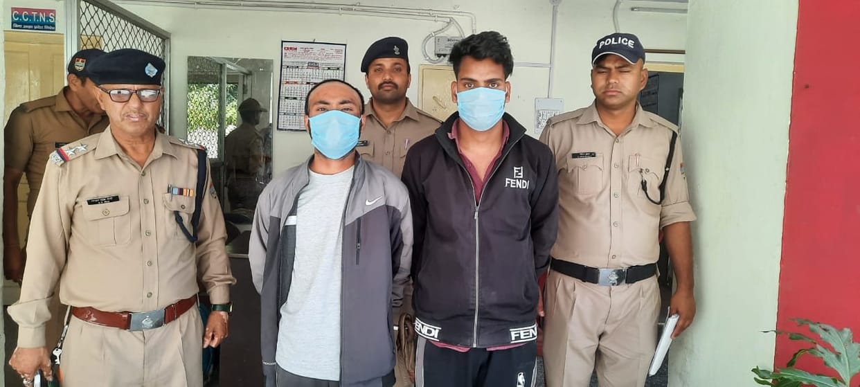 Nainital News: Police caught two absconding shooters of the murder case