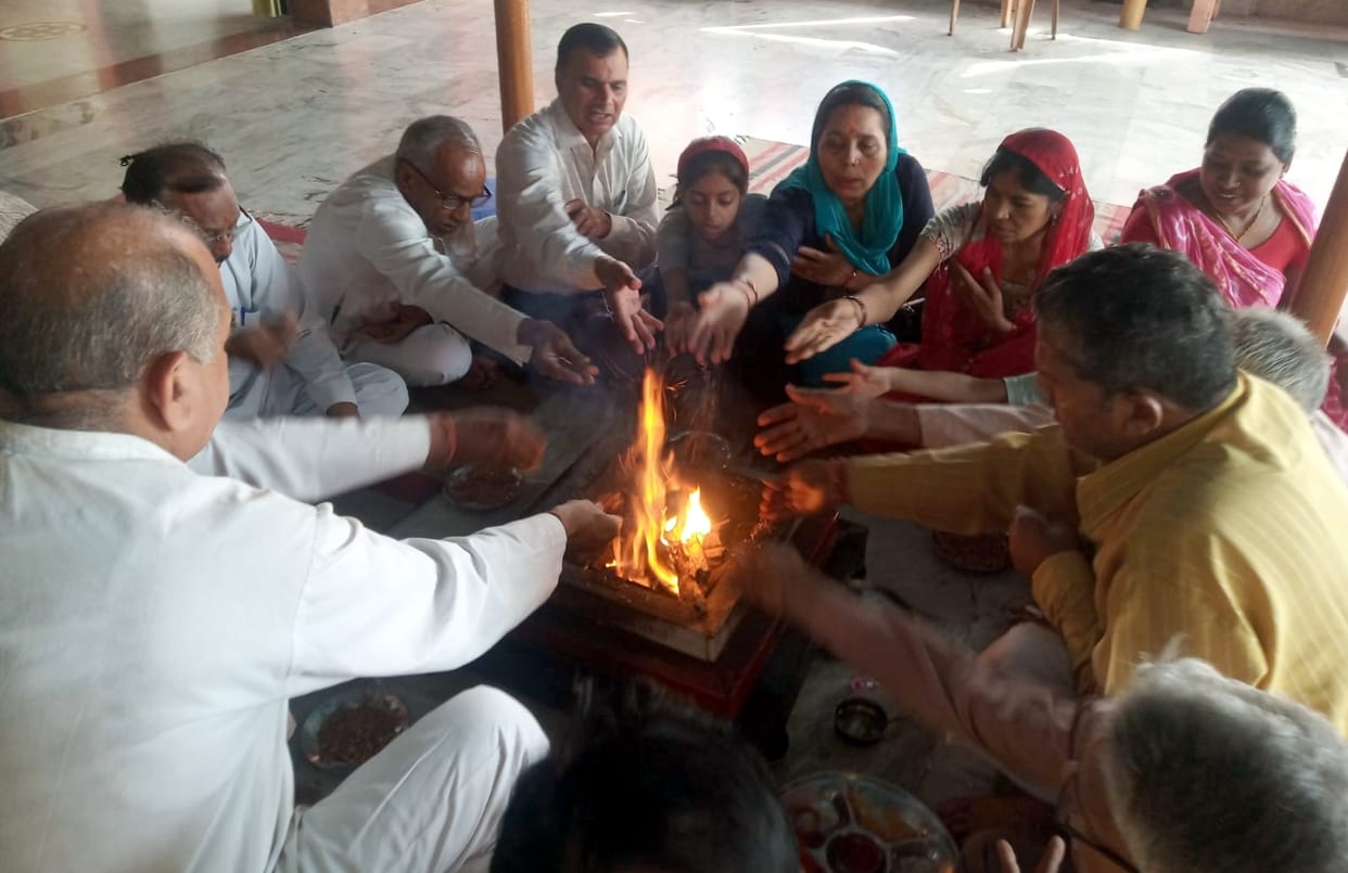 Devotees made sacrifices in Gayatri Mahayagya