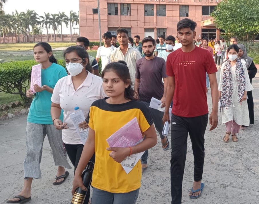 80 examinees absent in NEET at ten centers