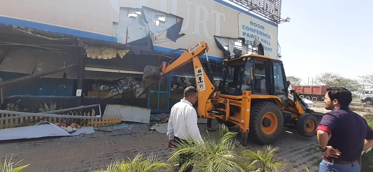 bulldozer action in rewari illegal construction demolished