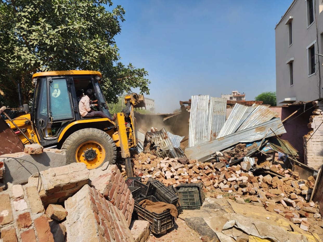 Plots freed from encroachments in Sector-45 amid protest