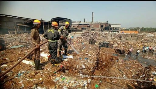 Loss of lakhs of rupees due to fire in paper mill