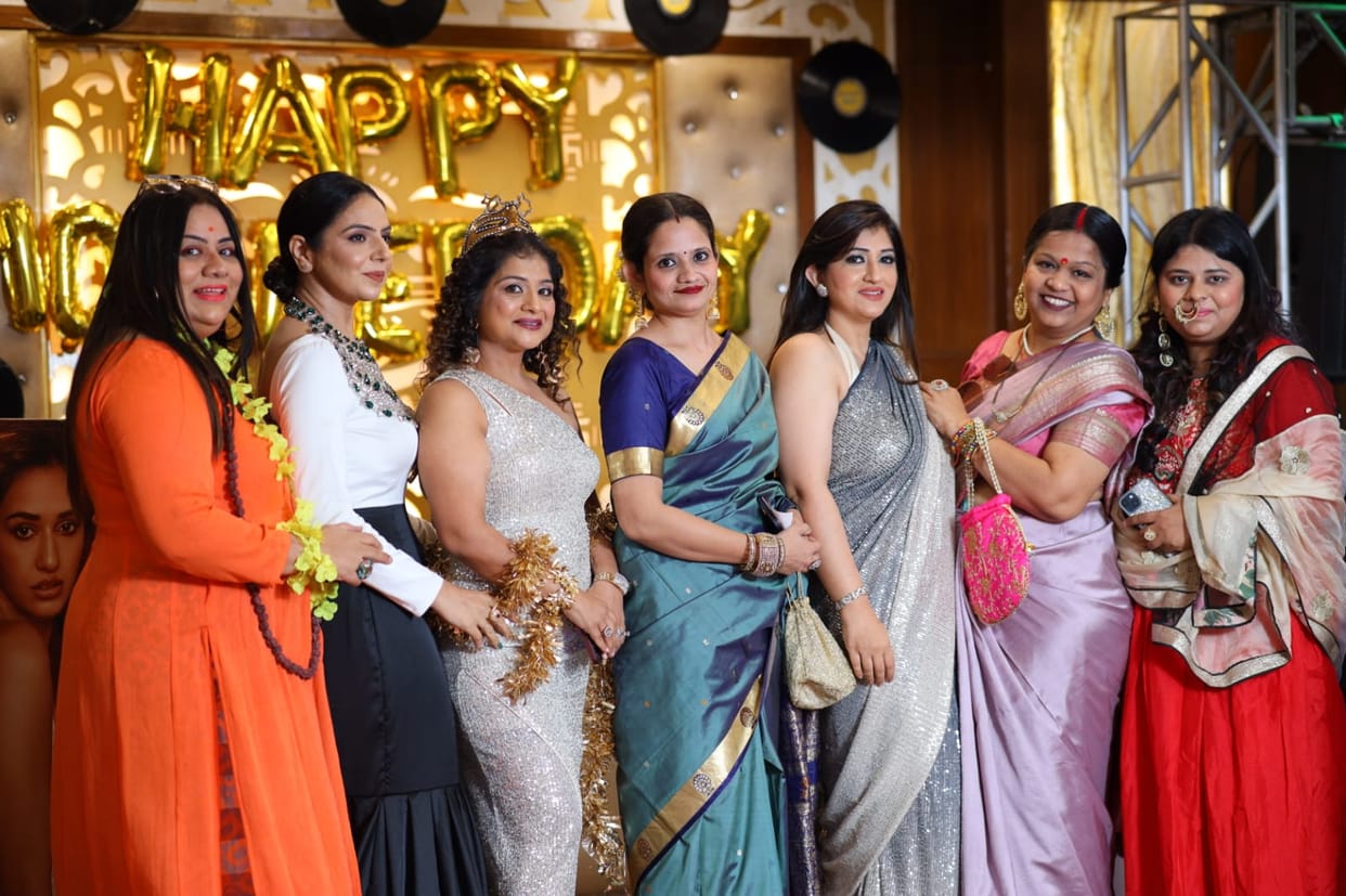 Mother's Day celebrated in Bollywood style