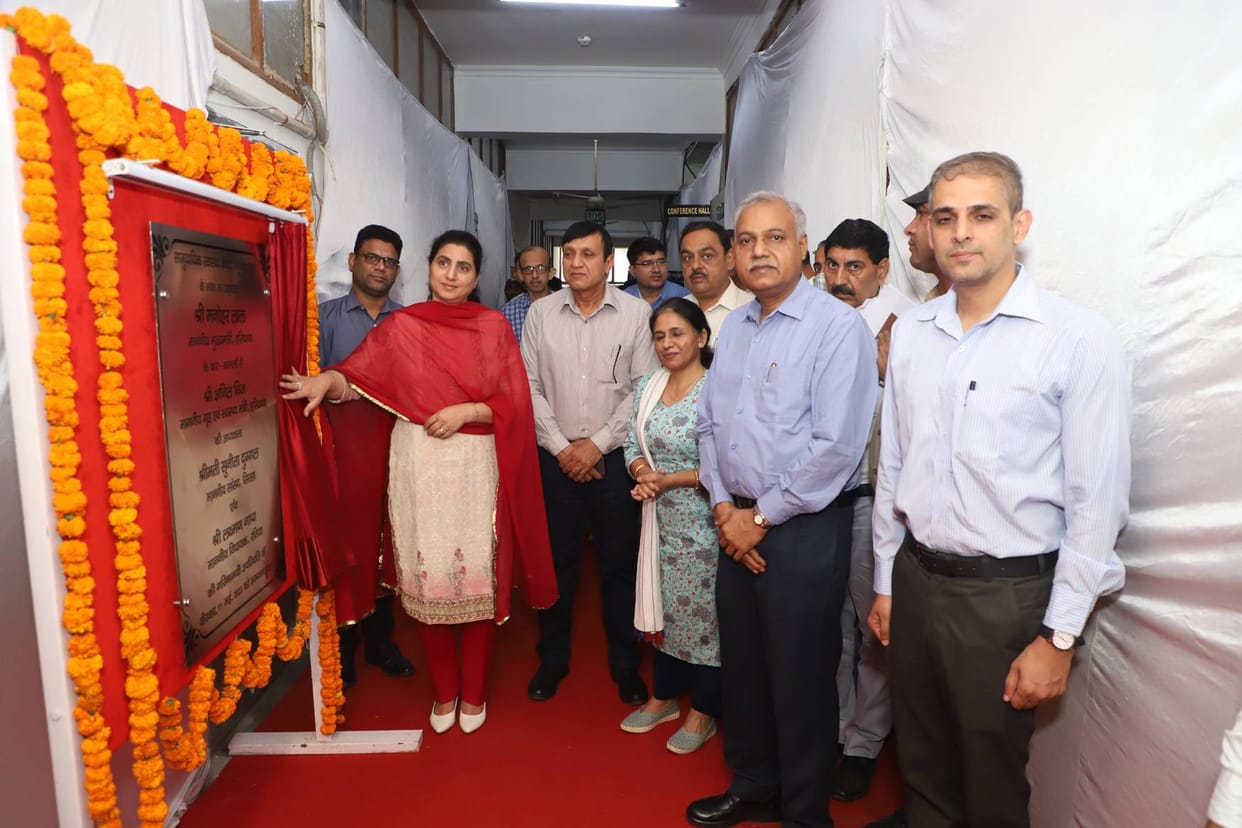 Inauguration of primary health centers without removing the shortage of doctors, pharmacists and LTs