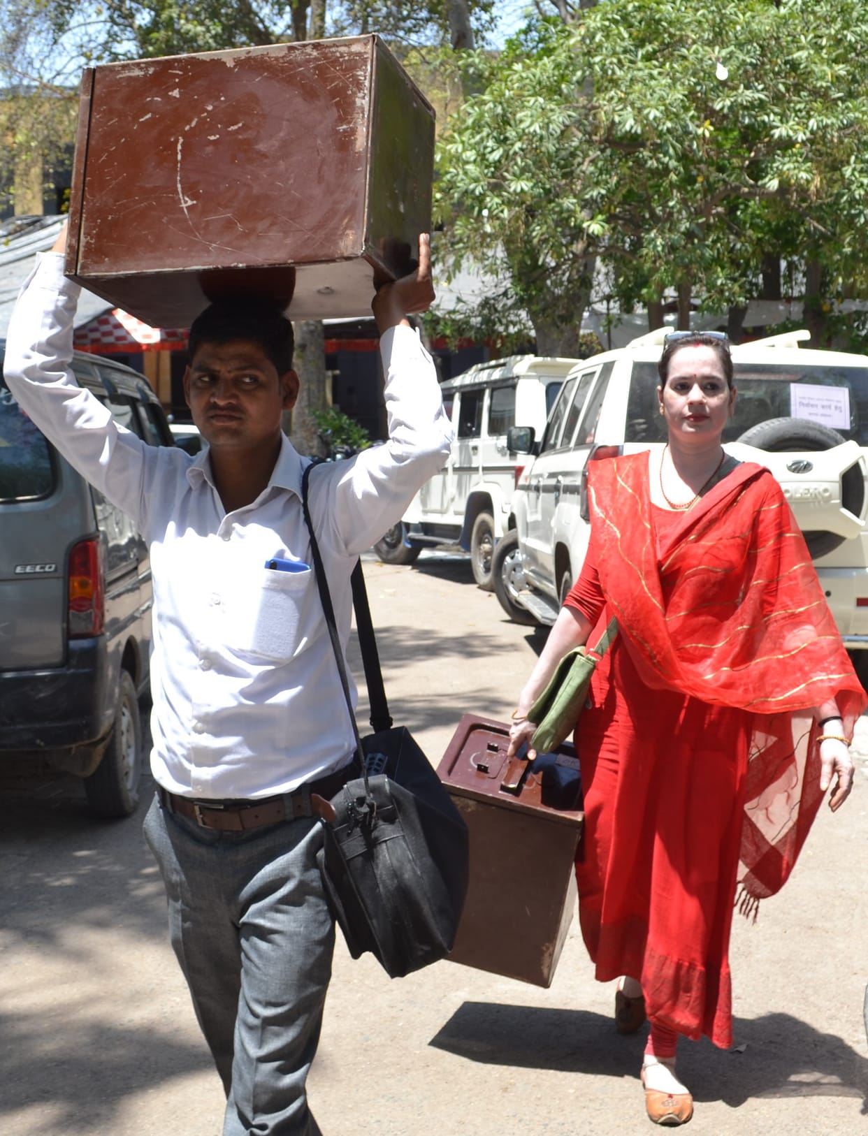 Polling party reached 348 polling places, voting today