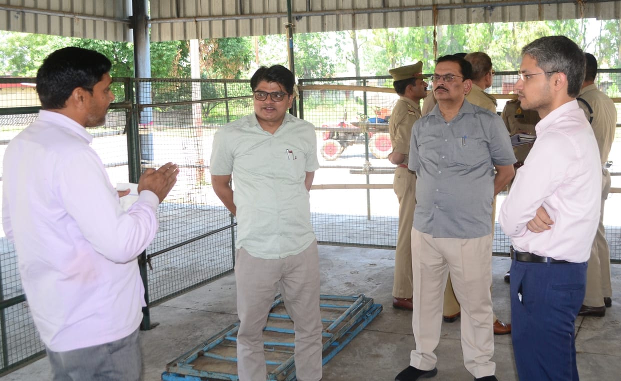 55 tables will be installed in Shamli and 46 in Kairana