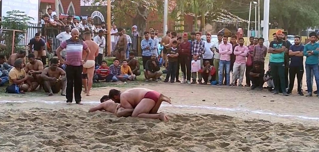 kala pahlwan from narayangargh win kusti pratiyogita