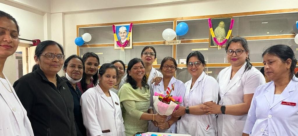 Nurses are backbone of health department: Sinha
