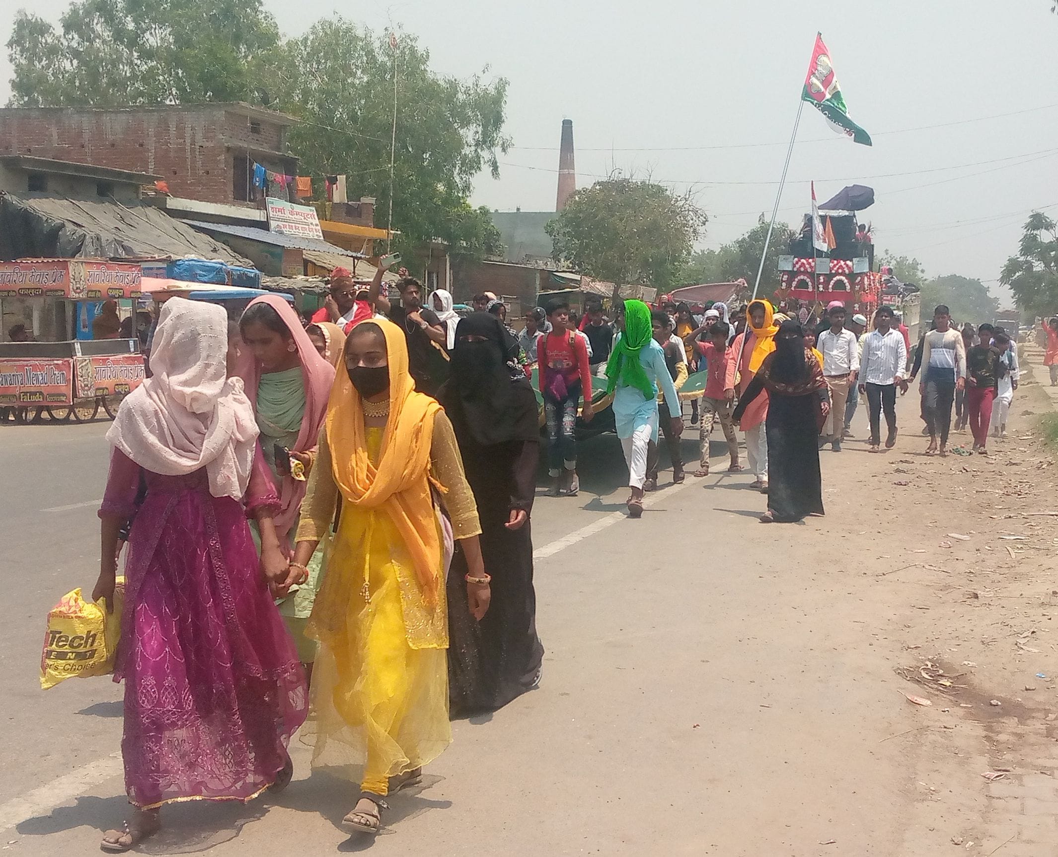 Pilgrims gathered in the Dikauli fair, the pilgrimage amidst chaos