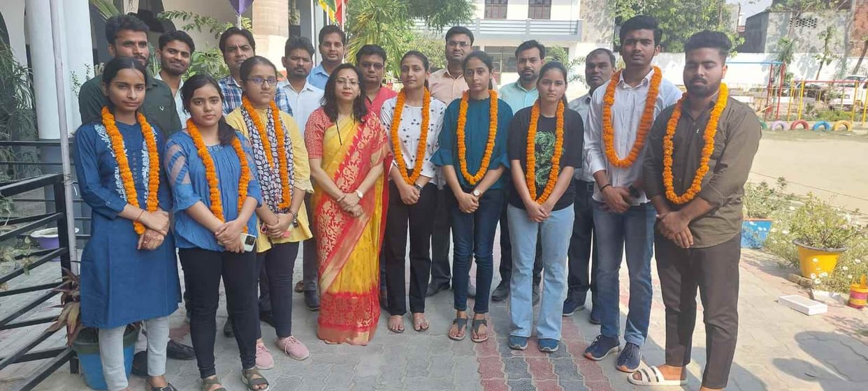 stuents celebreted cbse result