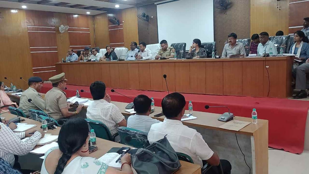 prekshak taken meeting