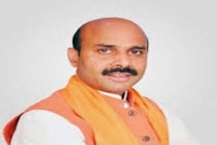 Ravi Kishan from Gorakhpur, Pankaj Choudhary from Maharajganj, BJP fielded candidates other seats