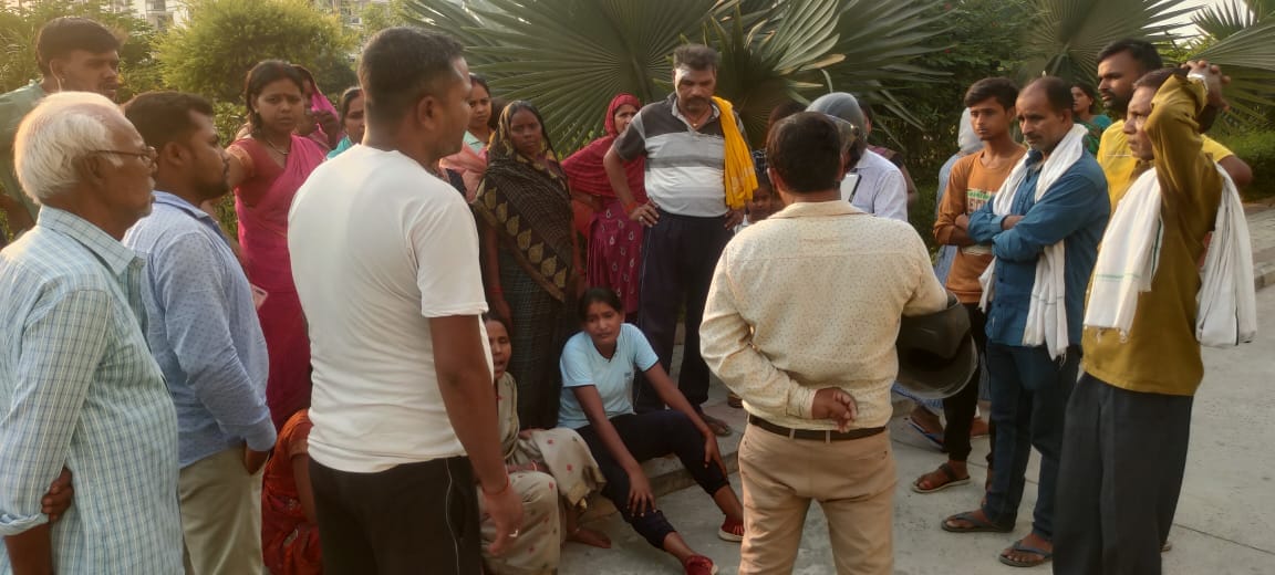 Death of injured youth due to beating for protesting bribe, commotion of family members