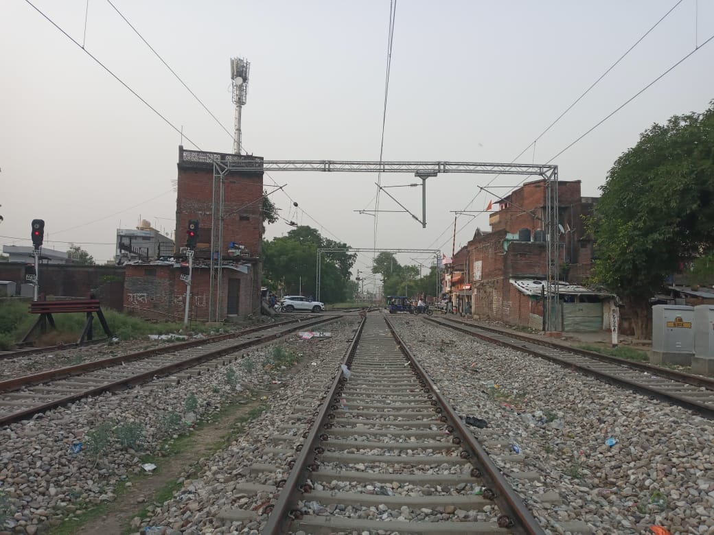 Encroachment hindrance in Amrit Bharat station and Vande Bharat train scheme