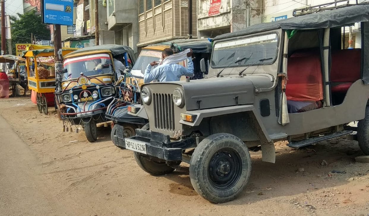 Get taxis installed on the road, collect stand fee