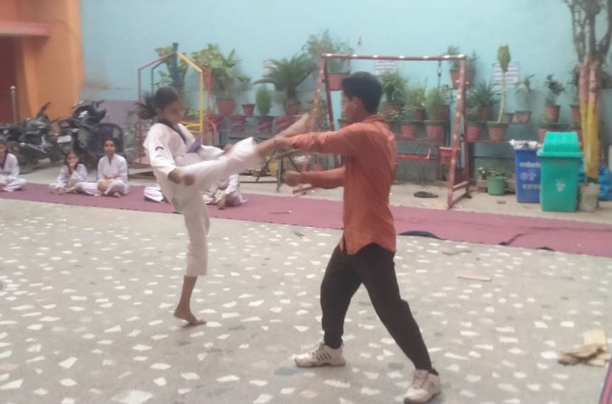 Taekwondo: Alok, Samiksha and Vikrant win