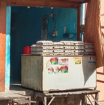 Do not consume eggs after expiry