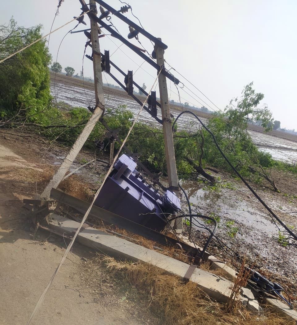 Strong storm caused devastation, 498 poles broken, 53 transformers damaged
