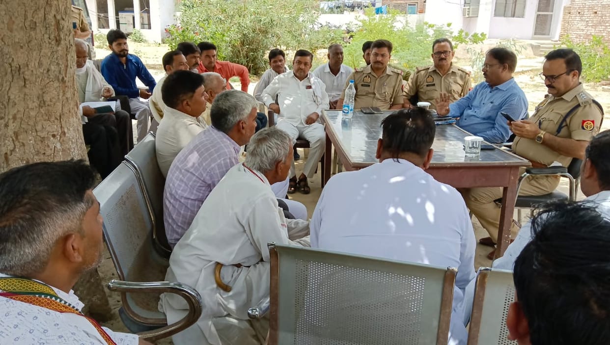 Tense silence after stone pelting in Nagla Mahasukh