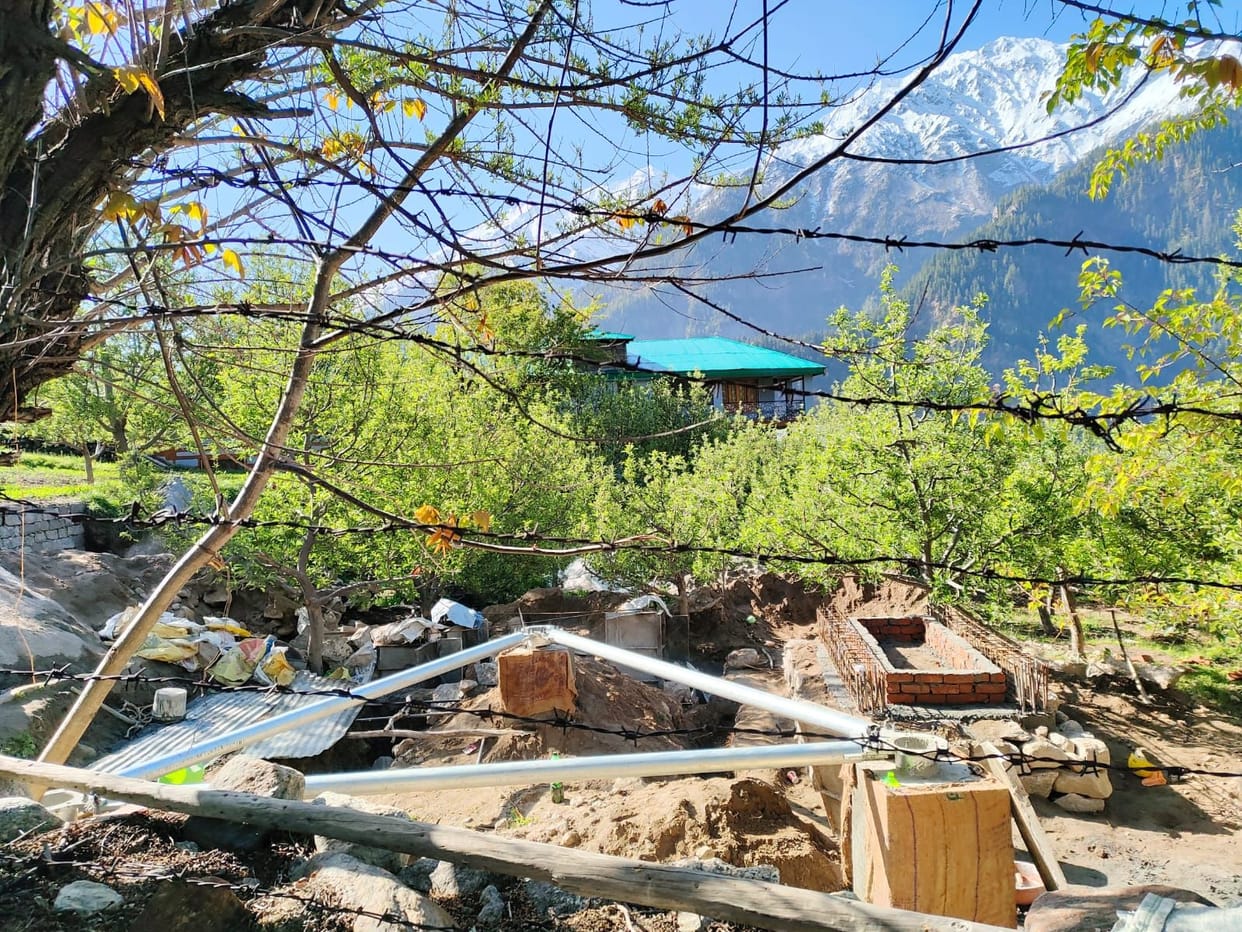 People agitated over construction of mobile tower in Thapa Saring