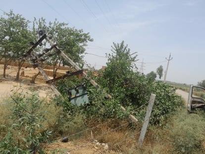 Malfunction in 33 KV line due to storm, electricity stalled