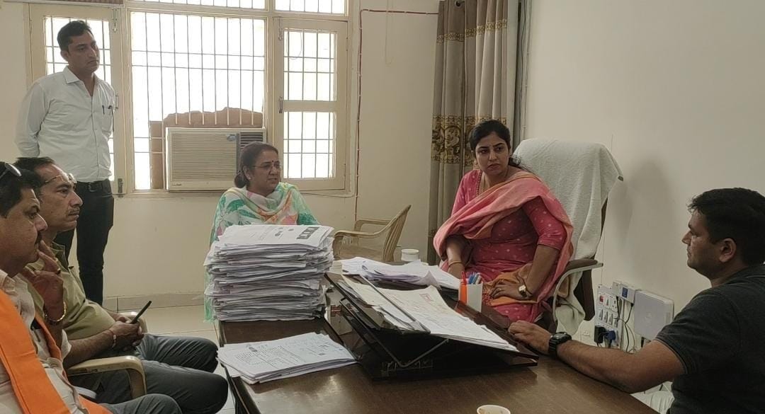 Allegations of mess in Tehsil, MLA reached for investigation, created a stir