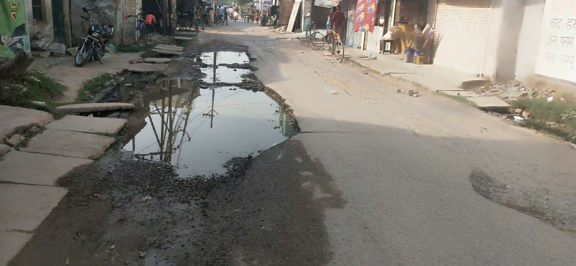 It is difficult to get out of the house during the rains