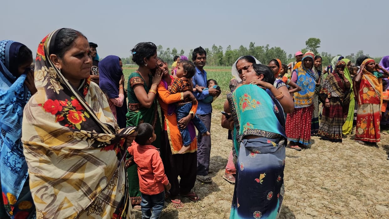 The farmer guarding the field was strangled to death