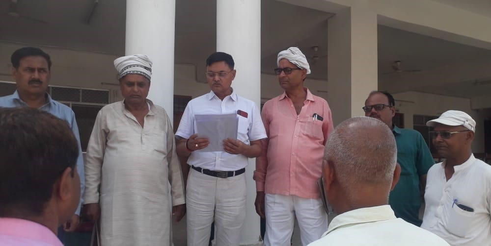 Protest for restoration of old pension