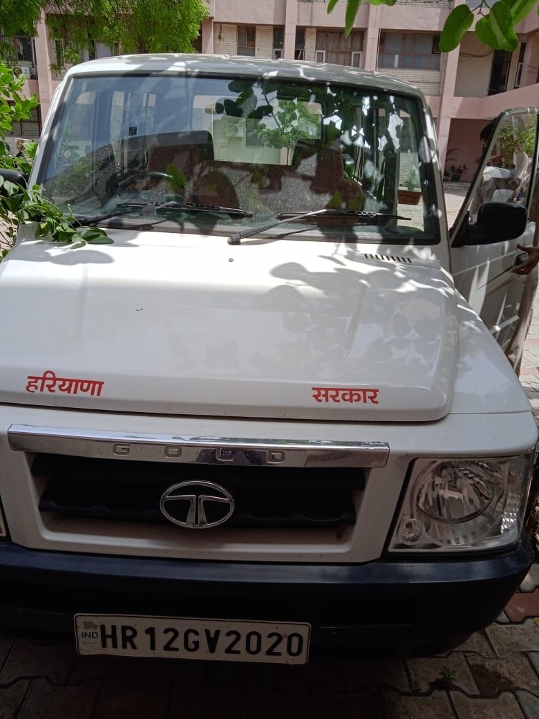 DEEO's car seized for not paying pension amount to retired teacher