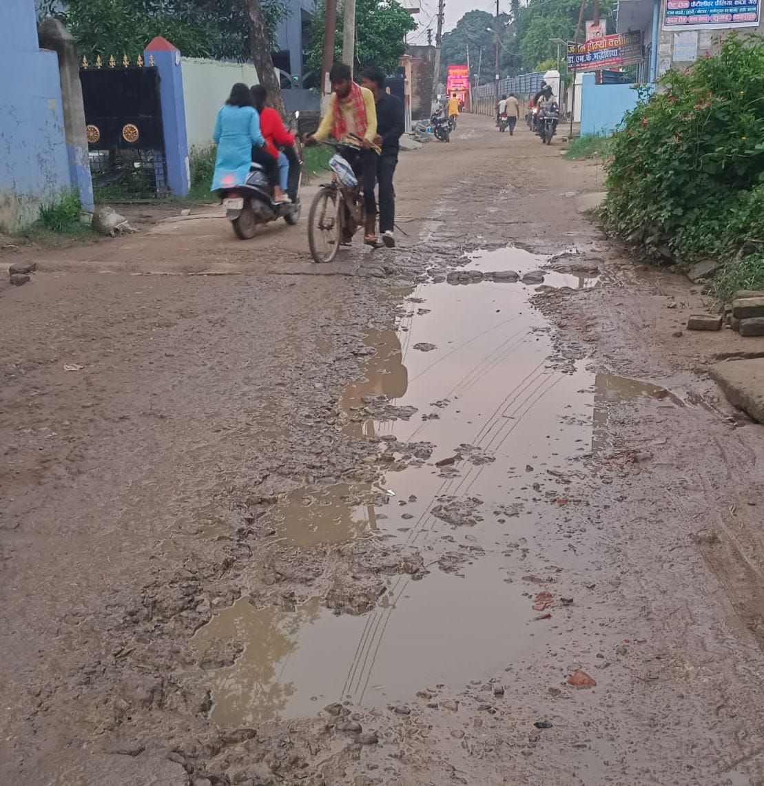 It is difficult to get out of the house due to water logging in rainy season.