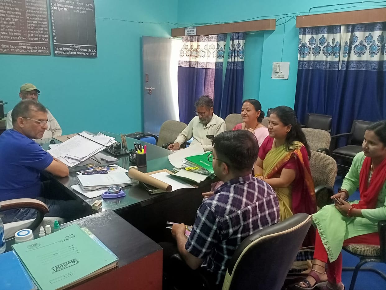 Kasturba Gandhi Vidyalaya's instructors will get service extension