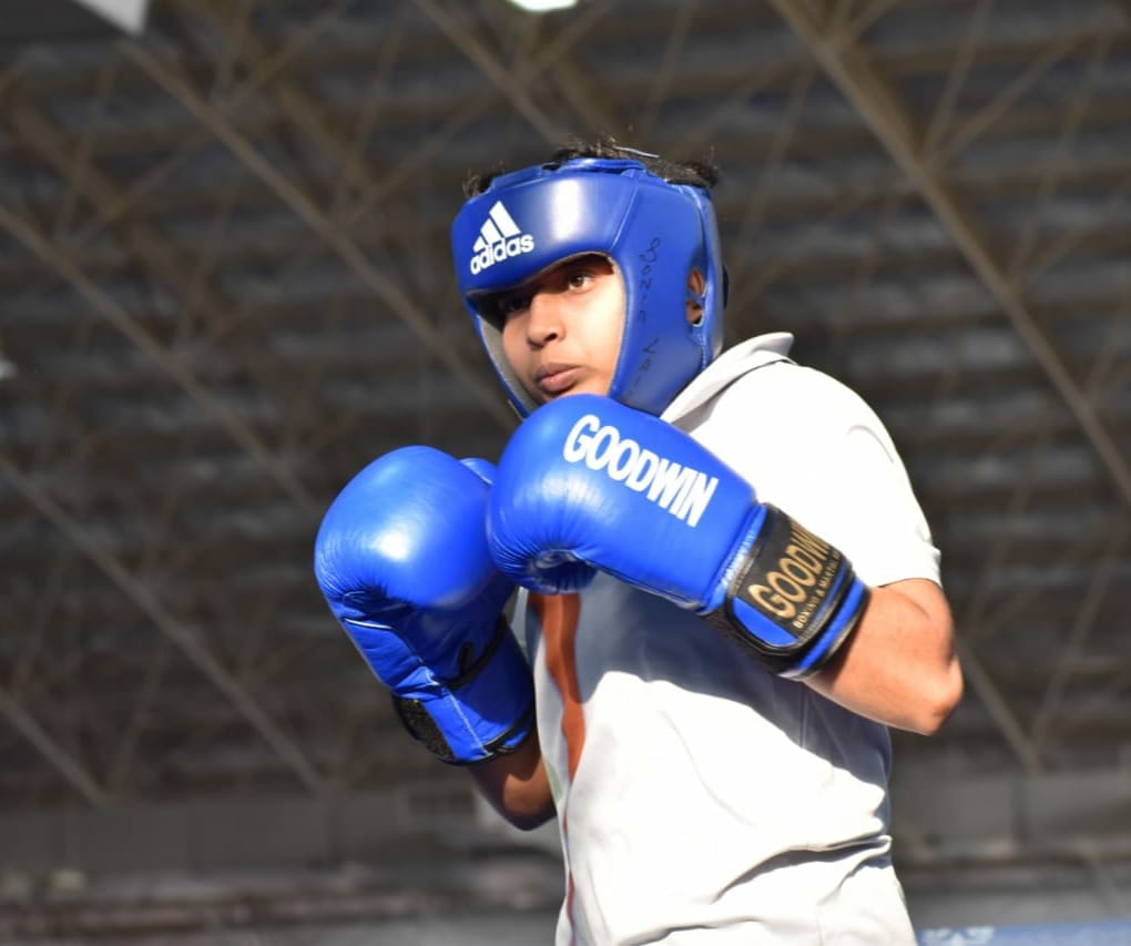 anchal will represent ayodhya university in boxing