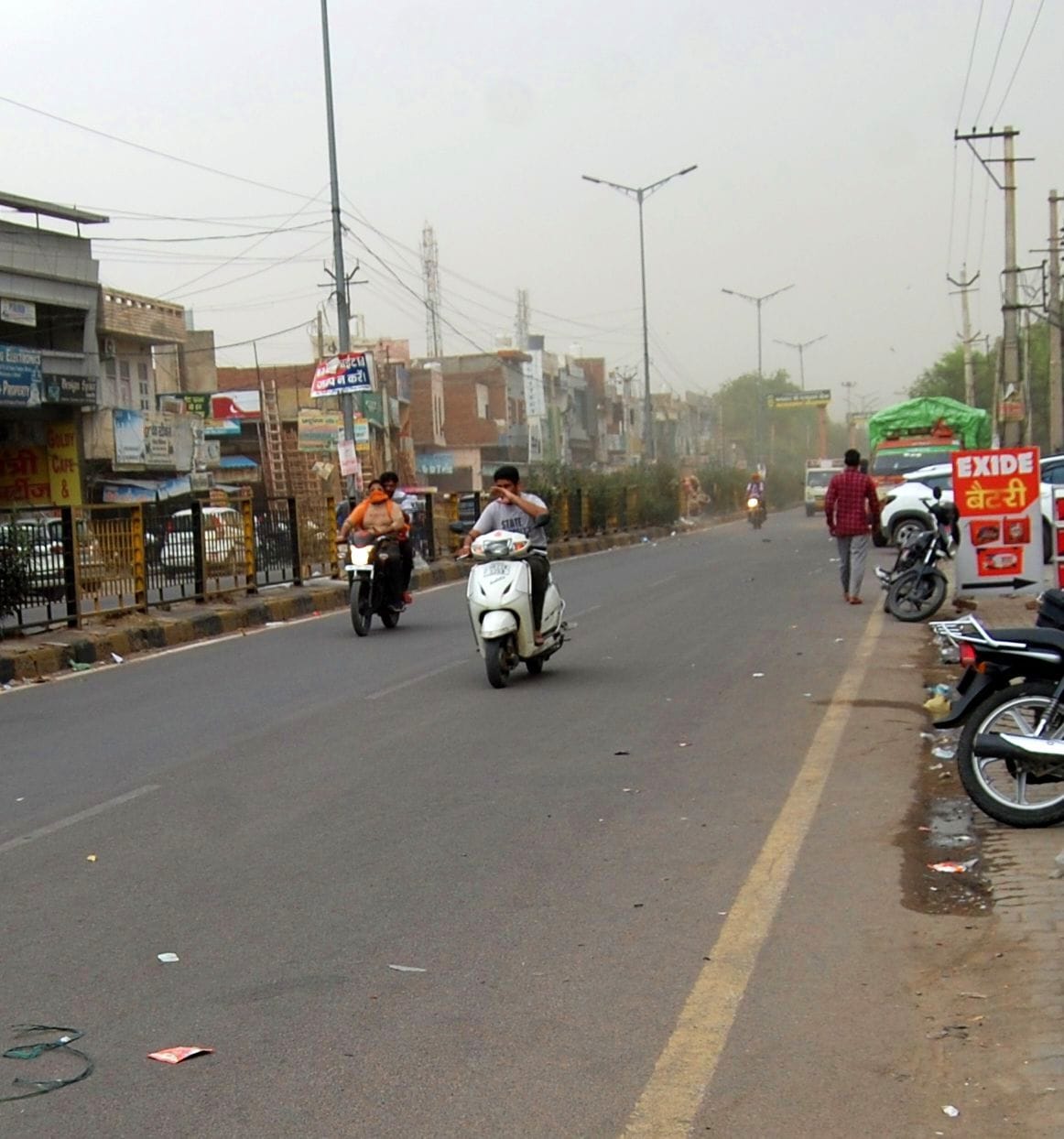 There is neither peace in the day nor at night due to the heat, the mercury reached 43 degrees