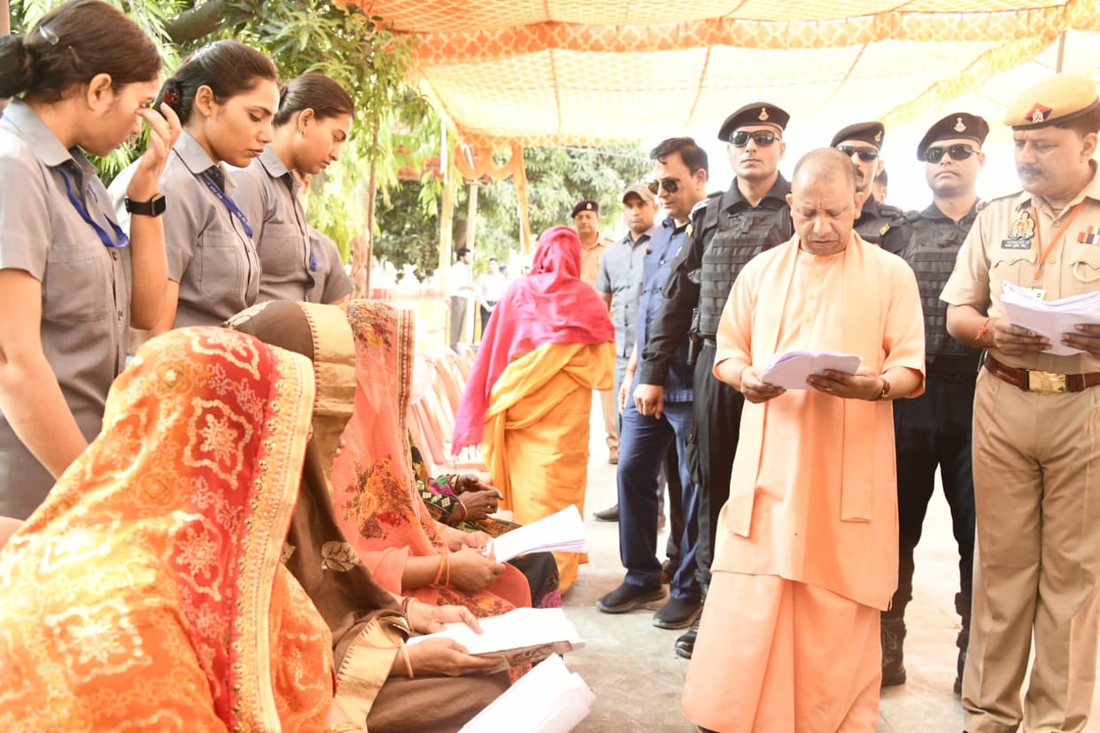 CM met the public on all three days during the temple stay