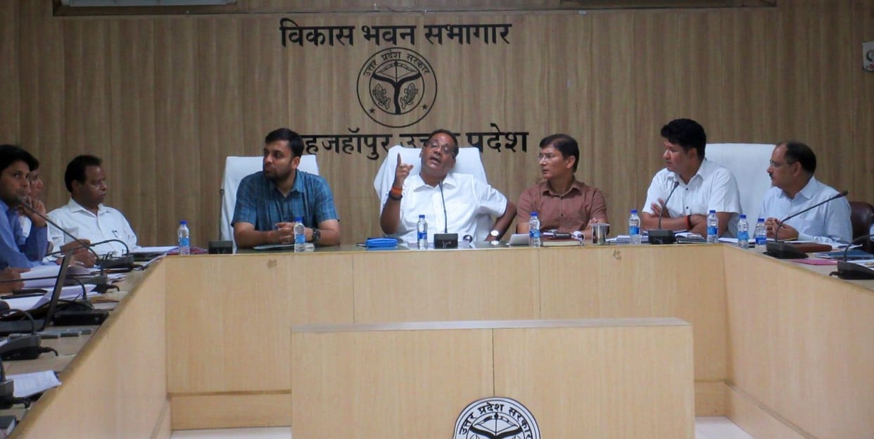 Services of three Ayushman friends terminated for negligence in making golden card