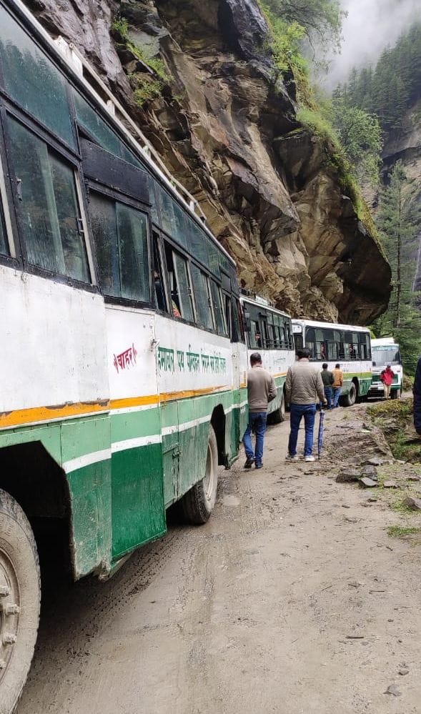 Clouds rained havoc, vehicles stranded, crops ruined