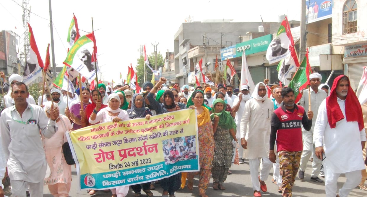Farmers took out fury march on seven issues