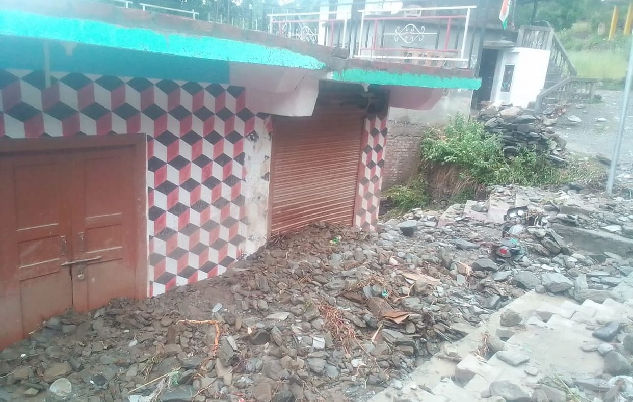 Vehicles buried in debris, lights go off in many villages, debris enters shops