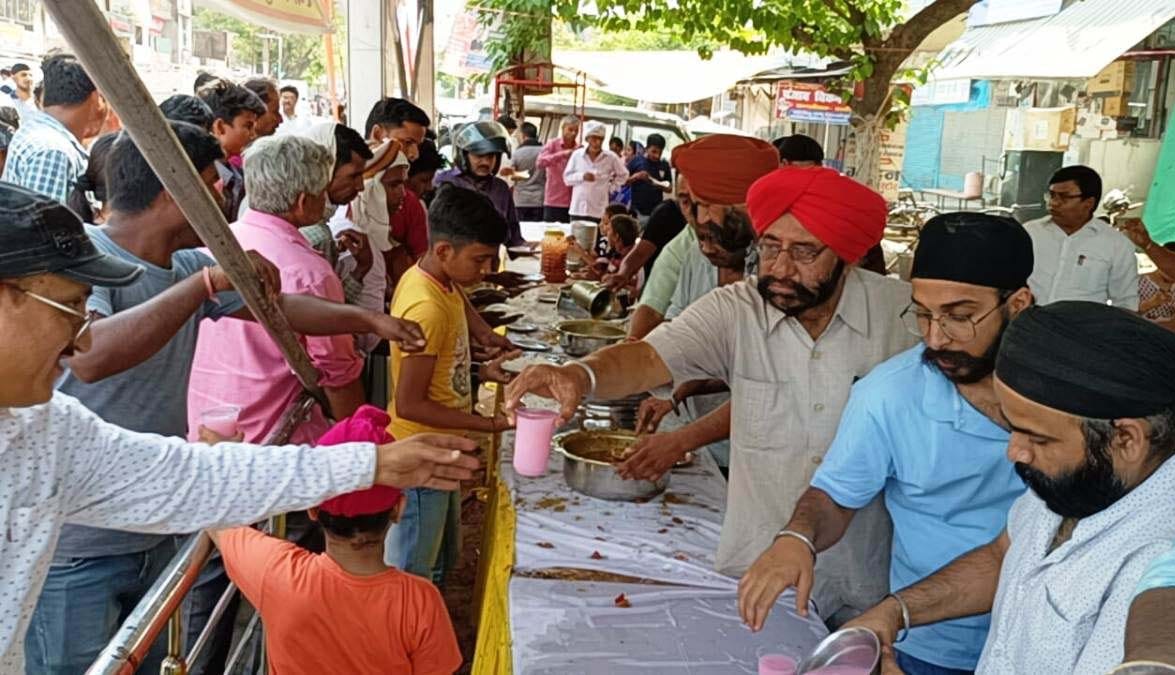 Shaheedi Guru festival celebrated, Chhaka Langar