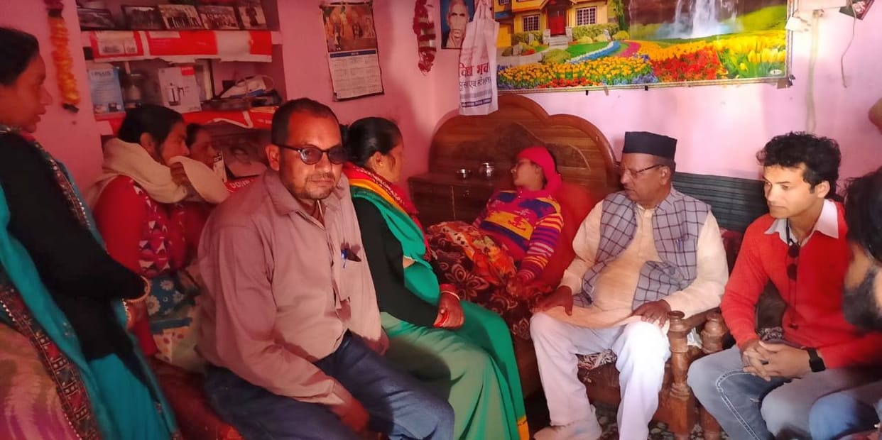 Financial assistance given to the victim's family in Jakhni village