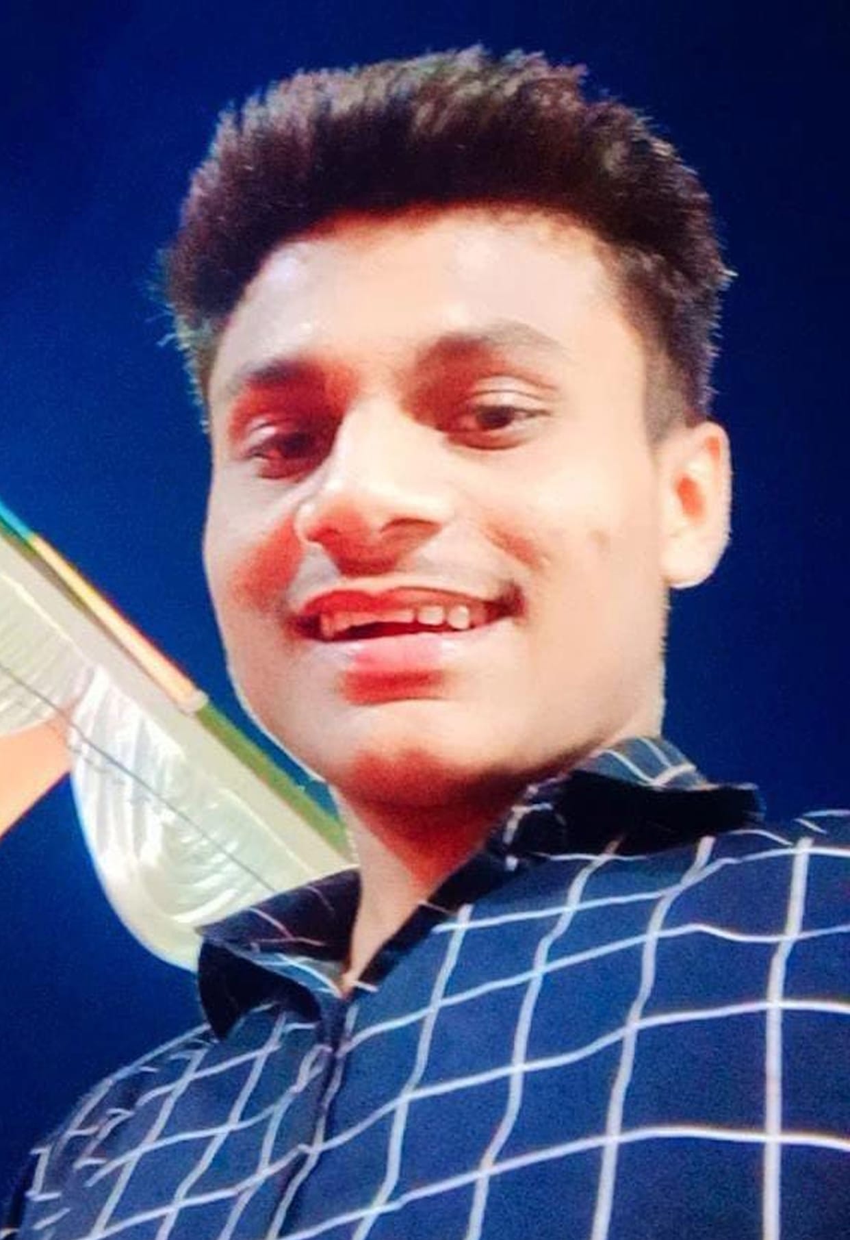My day is over, student hanged himself