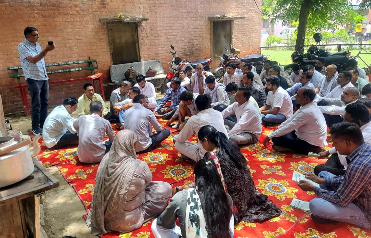 Employee leaders visited city departments regarding Jind rally