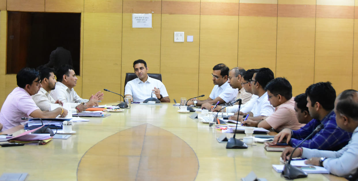 Deputy Commissioner Ajay Kumar, Small Secretariat, Municipal Corporation
