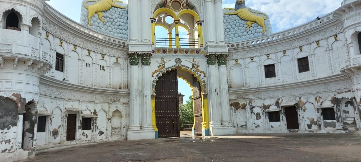 90 bigha land of Paraspur princely state is now government