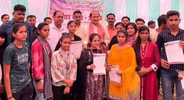 129 youths were selected in the employment fair