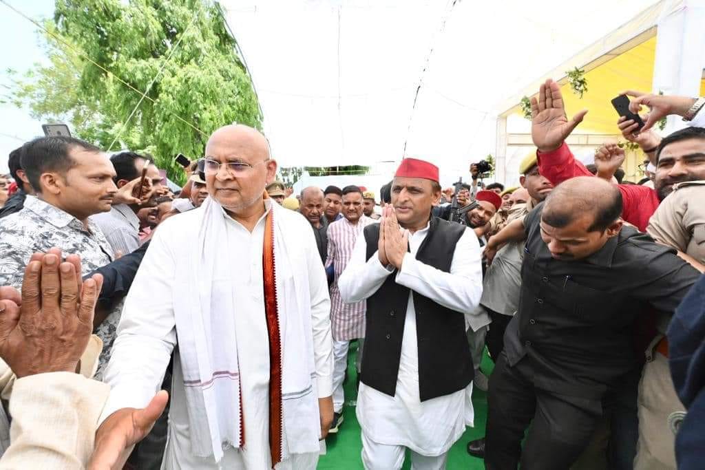 Maintaining democratic traditions more important than building a new parliament building: Akhilesh